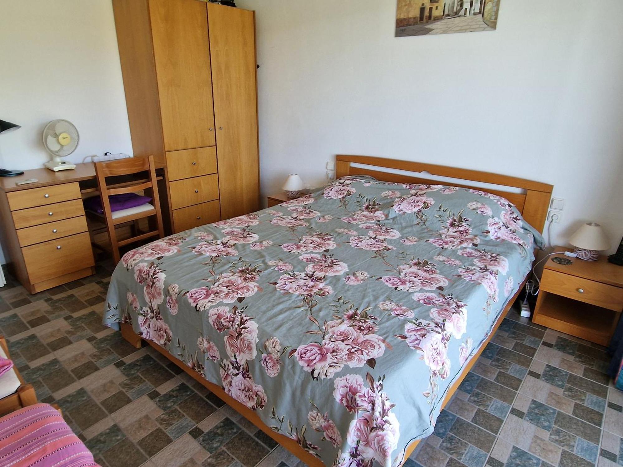 Grieks Vakantiehuis To Kalokairi Kougaiika Екстер'єр фото